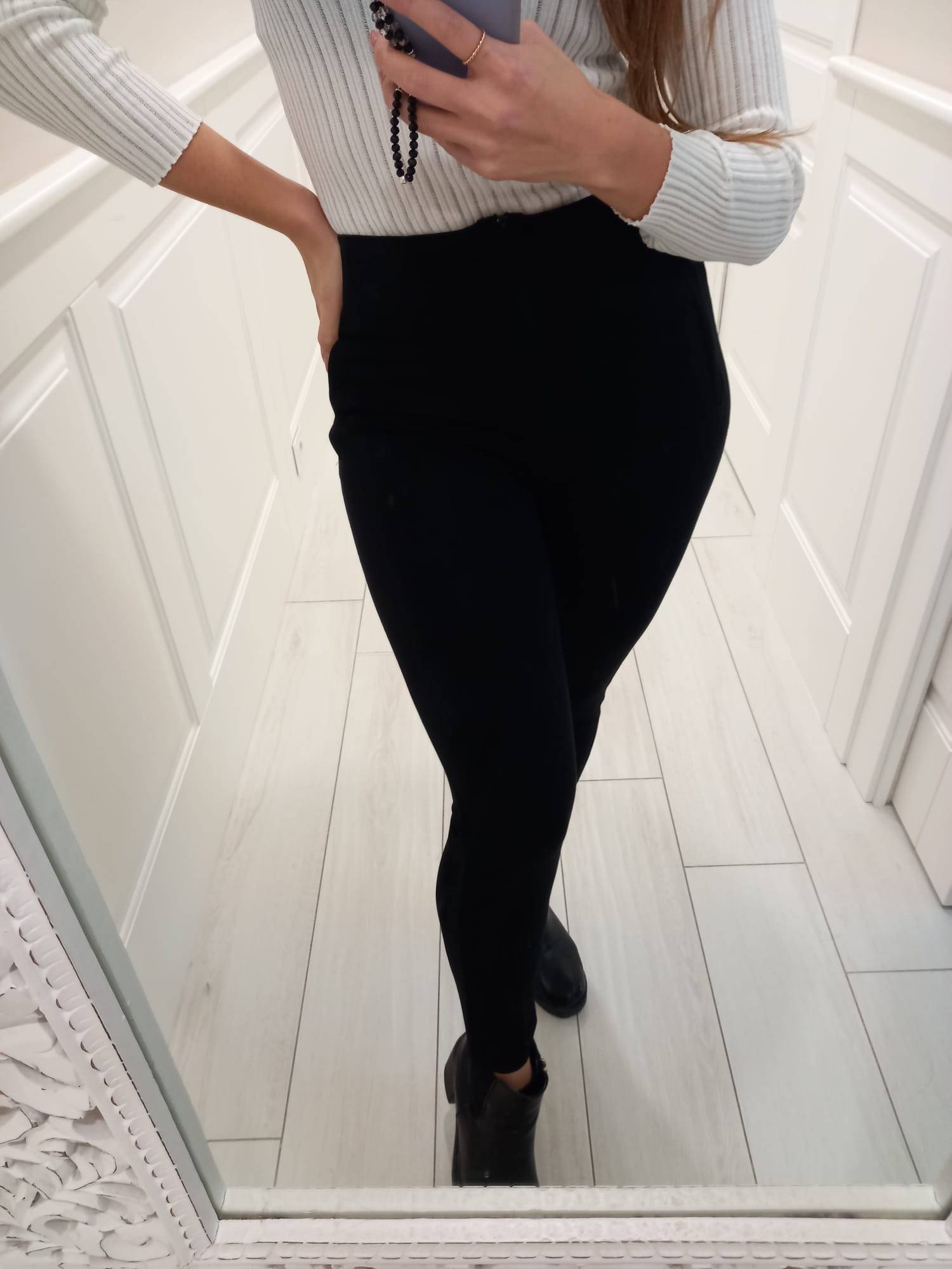 Pantalone vita alta con tasca - immagine 5