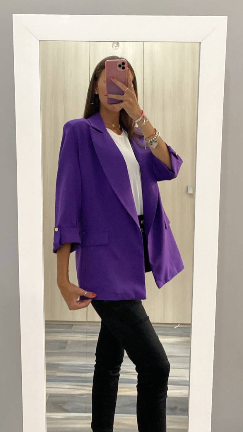 Blazer con maniche arrotolate