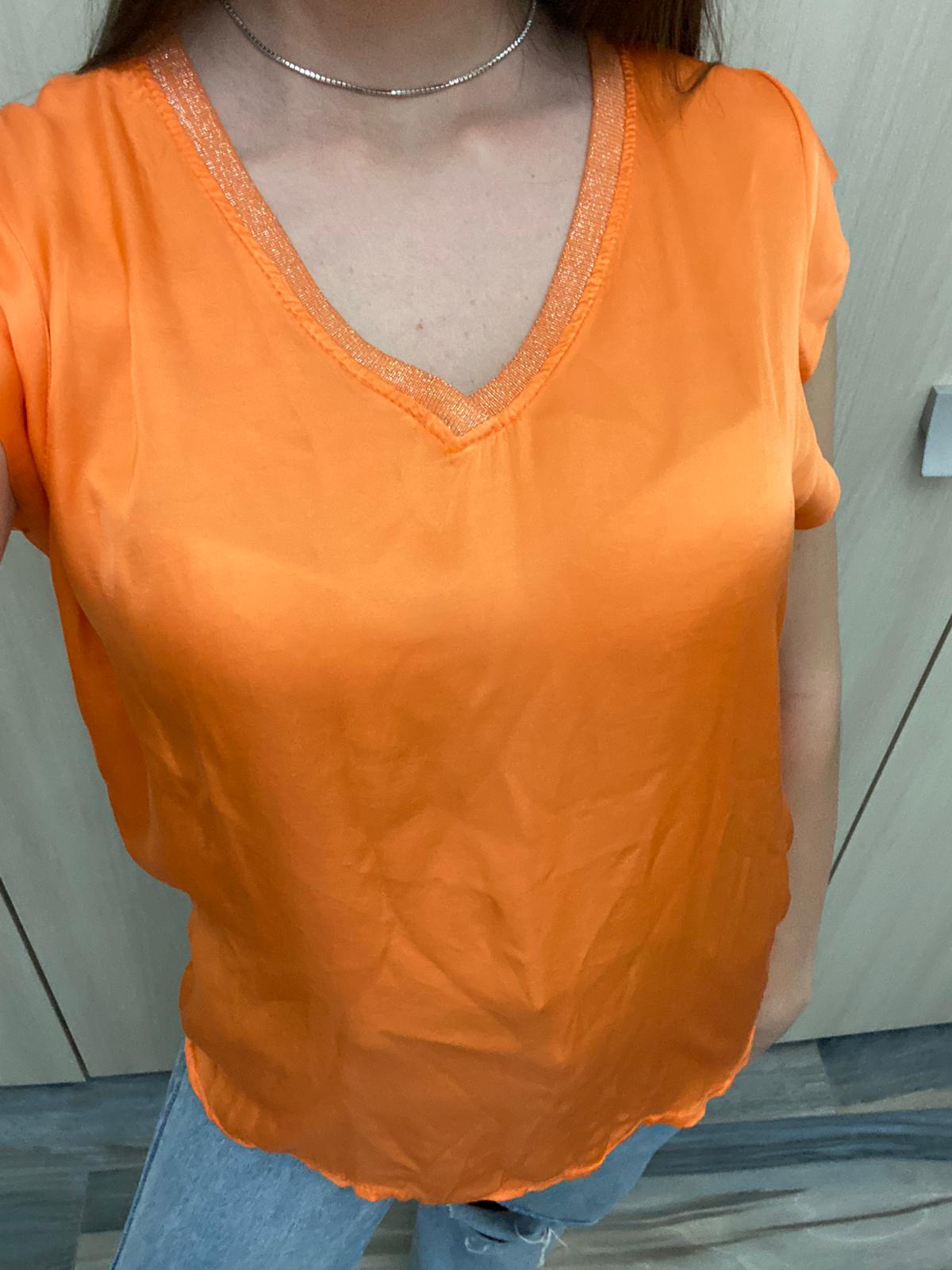 T-shirt effetto seta - immagine 4