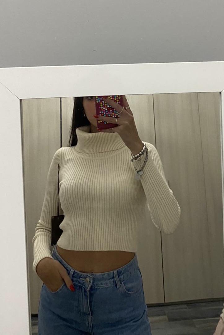 Maglione collo alto cropped - immagine 5
