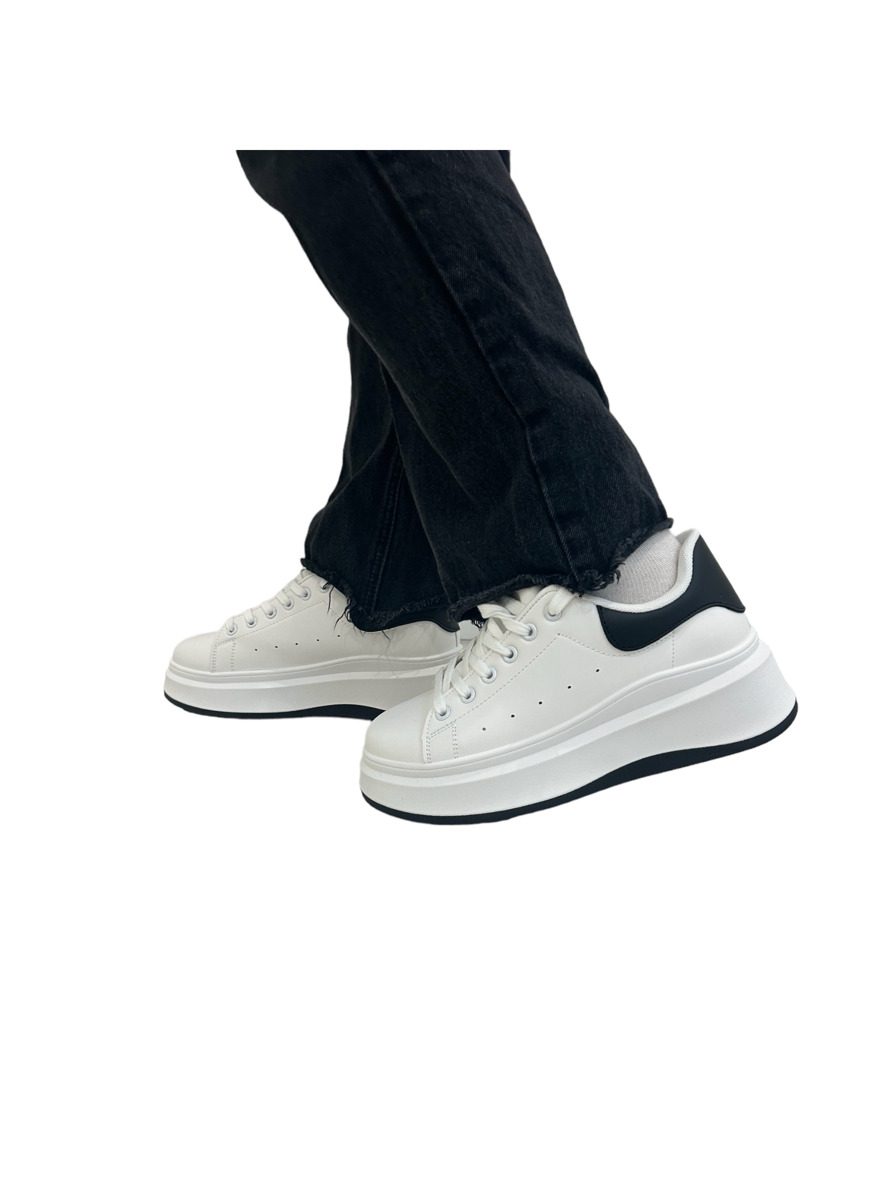 Sneakers queen - immagine 2