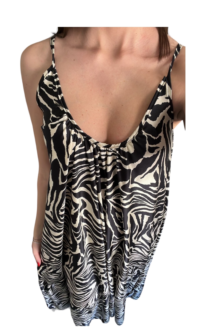 Abito animalier - immagine 9